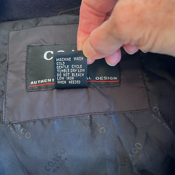 Down Puffer Zipper Vest Womens Large Blue Pockets Warm Active Athleisure Hiking - Picture 6 of 16